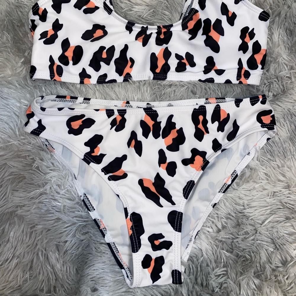 Swim suit